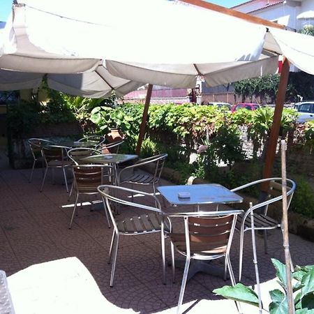 Albergo Delle Rose ポッツオーリ エクステリア 写真