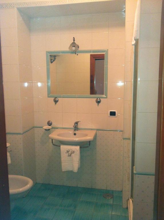 Albergo Delle Rose ポッツオーリ 部屋 写真